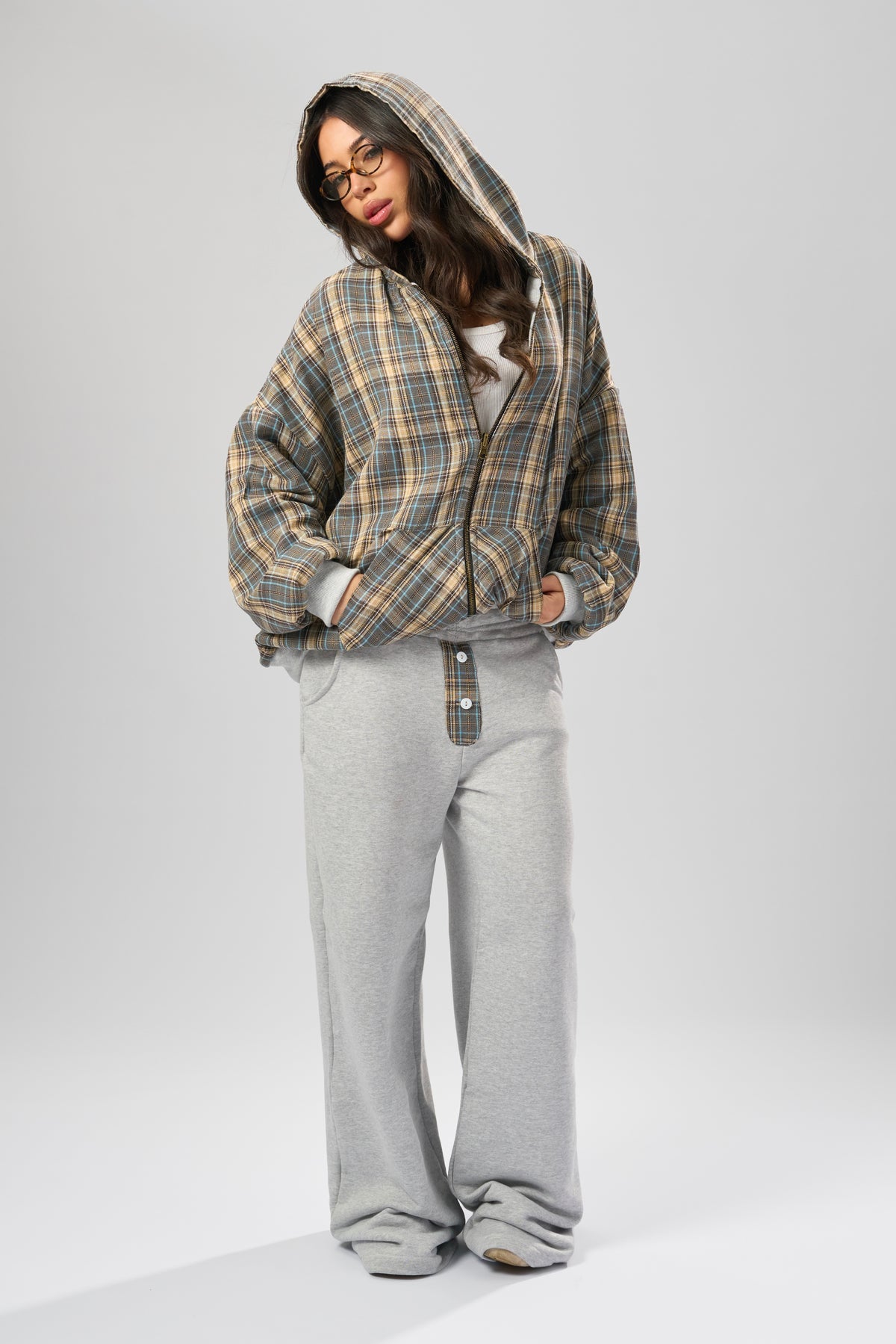 “Late Checkout” Reversible Plaid Set