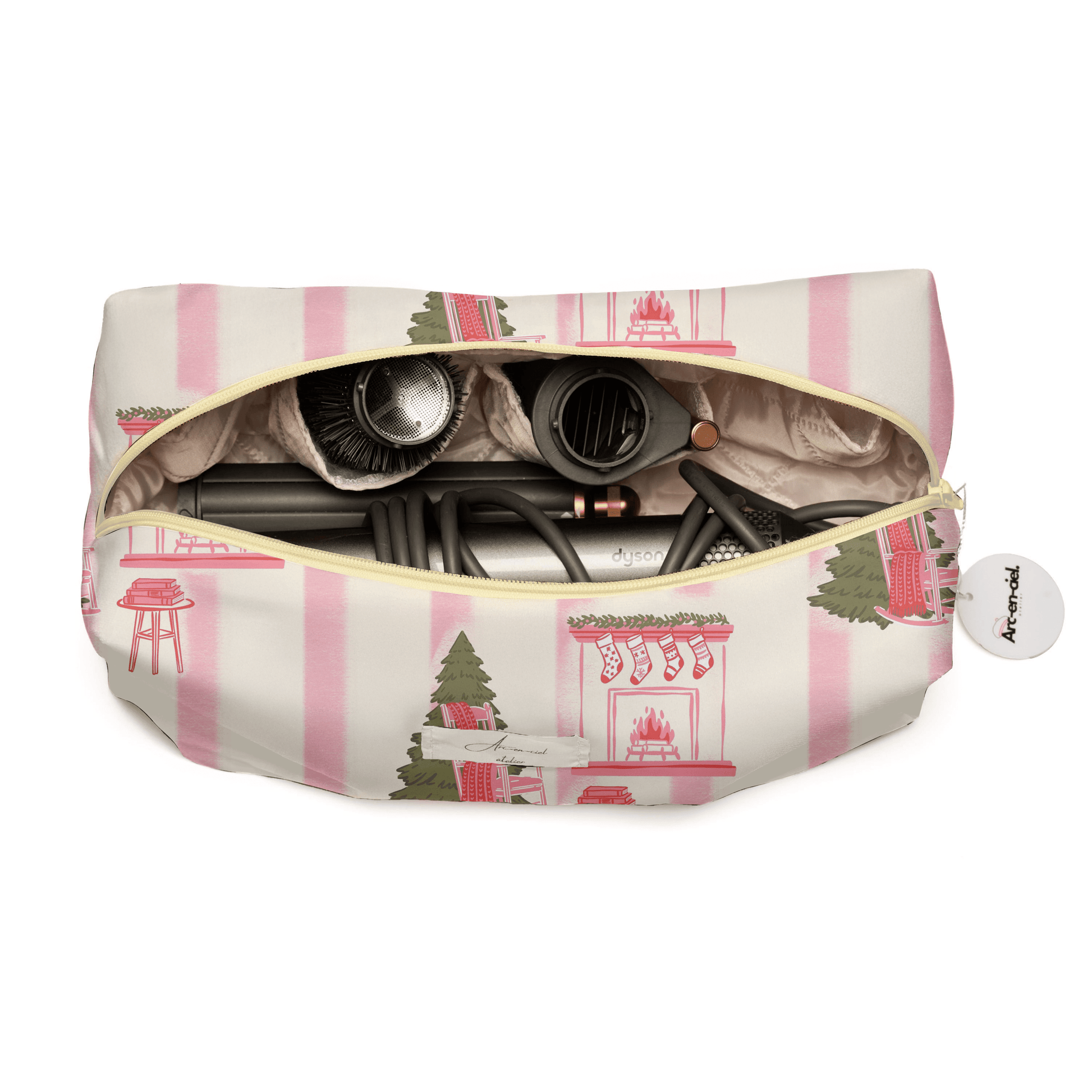 “By the fire place” Hair-Tools Pouch