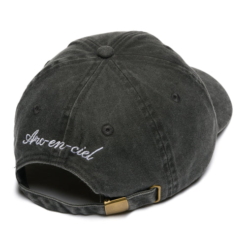 "Escapism szn" Cap