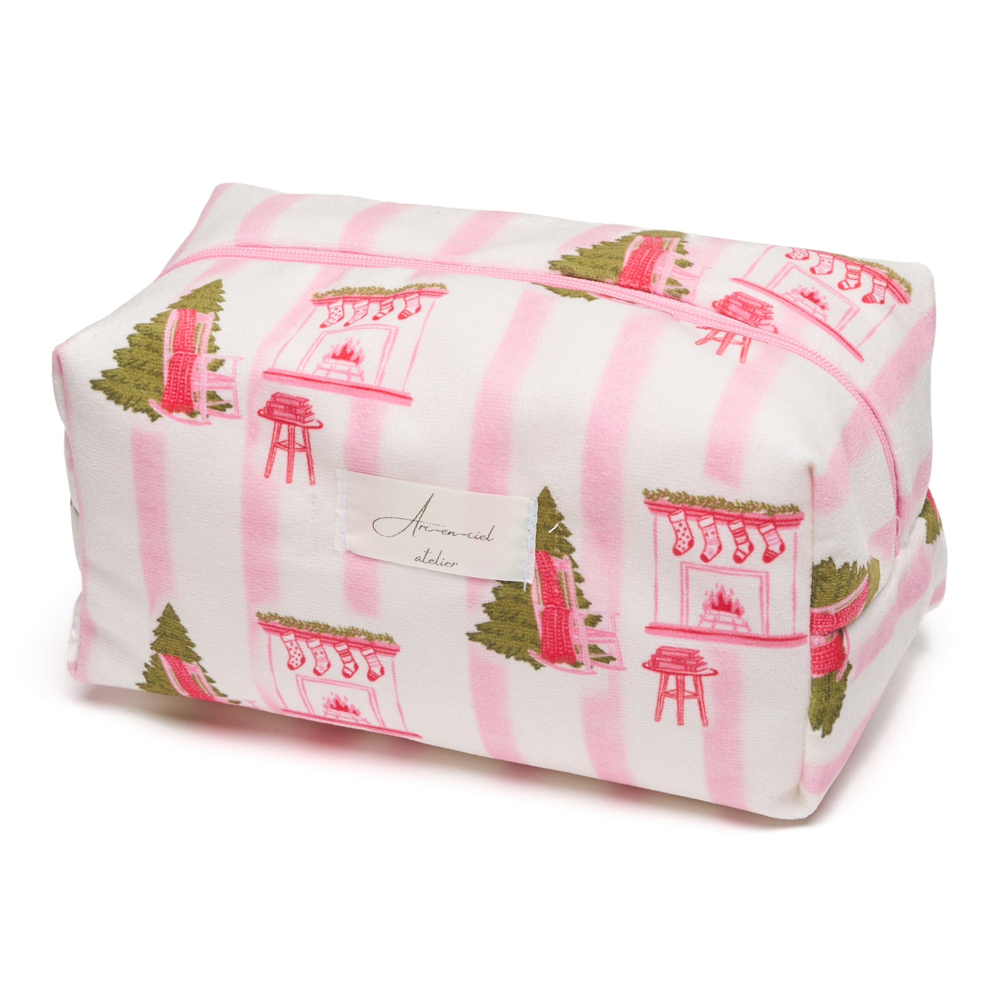 “By The Fireplace” Beauty Pouch