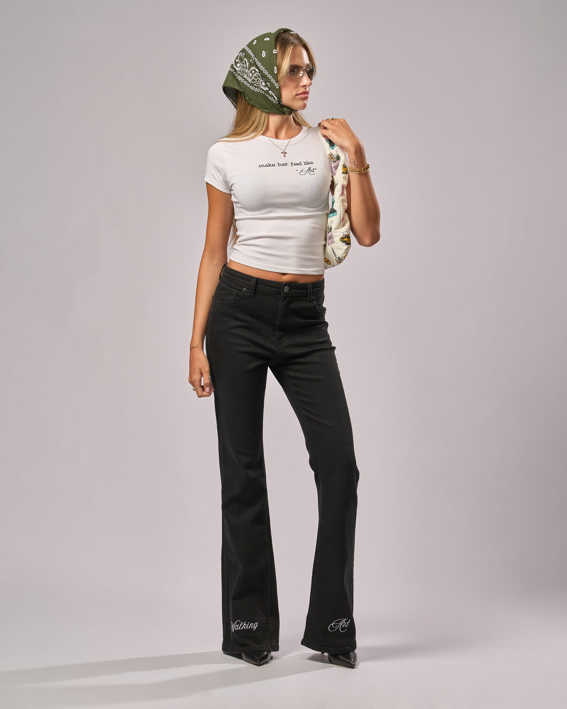 "WALKING ART" JEANS – BLACK