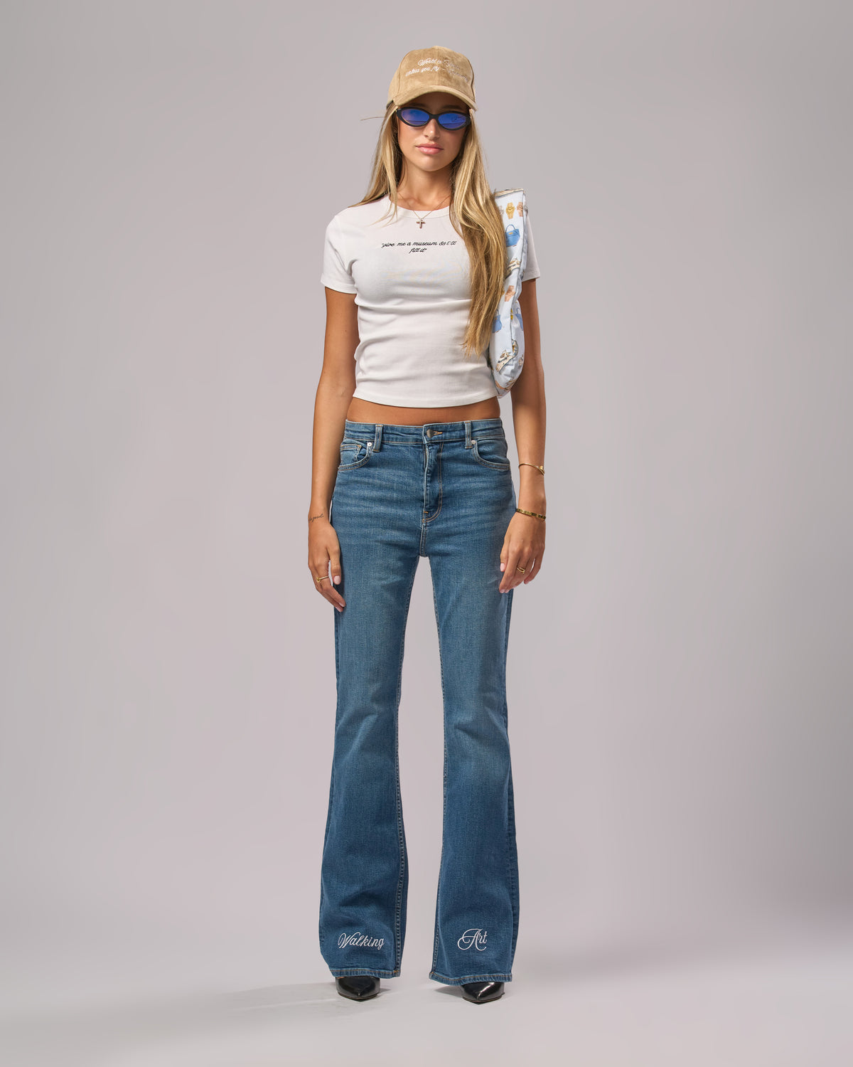 "WALKING ART" BLUE JEANS