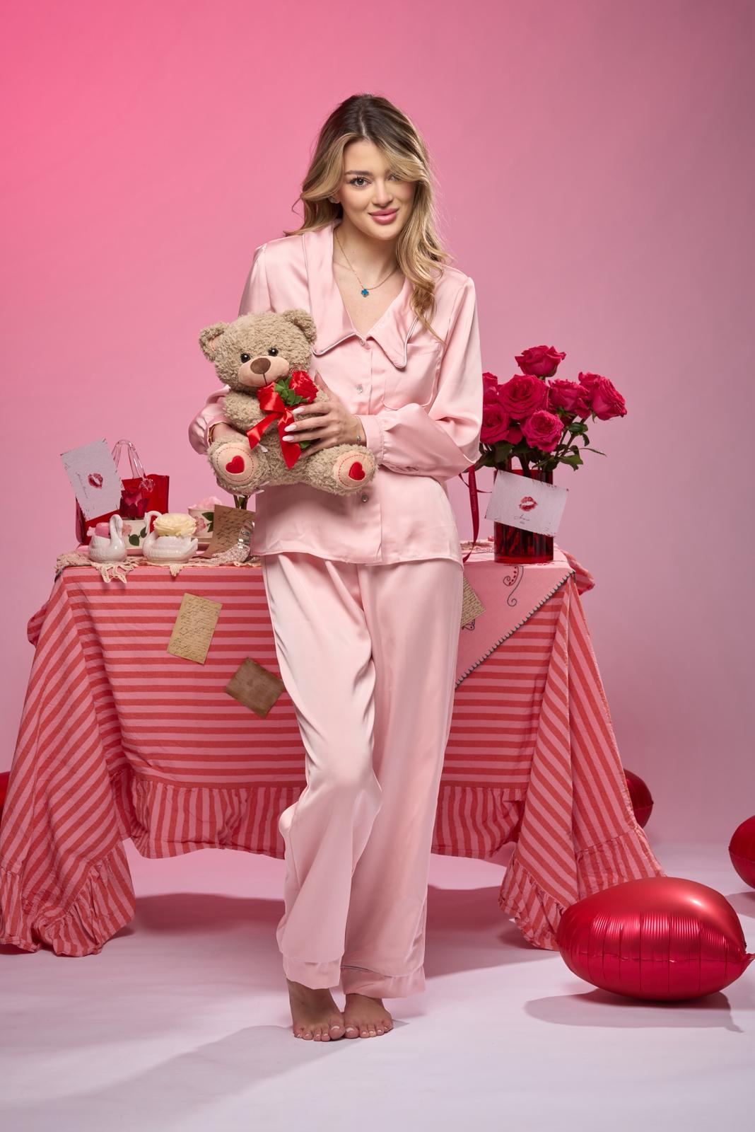 “Two words, eight letters” Loungewear - Long Set